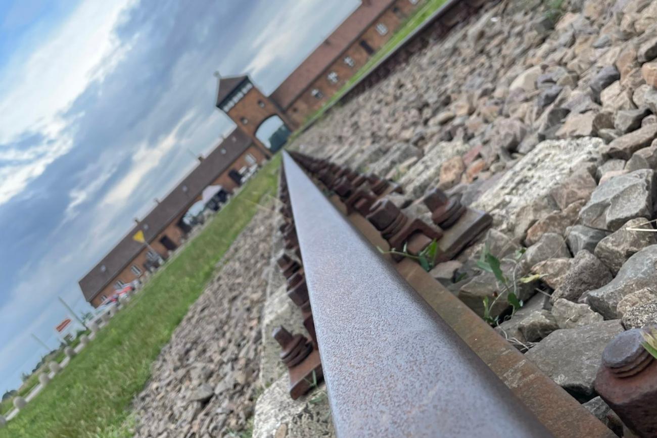 Auschwitz-Bahnrampe (c) Fynn Böttcher Auschwitz-Bahnrampe