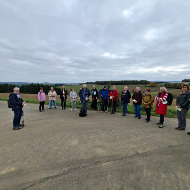 Kirchenwanderung 6 Gruppe