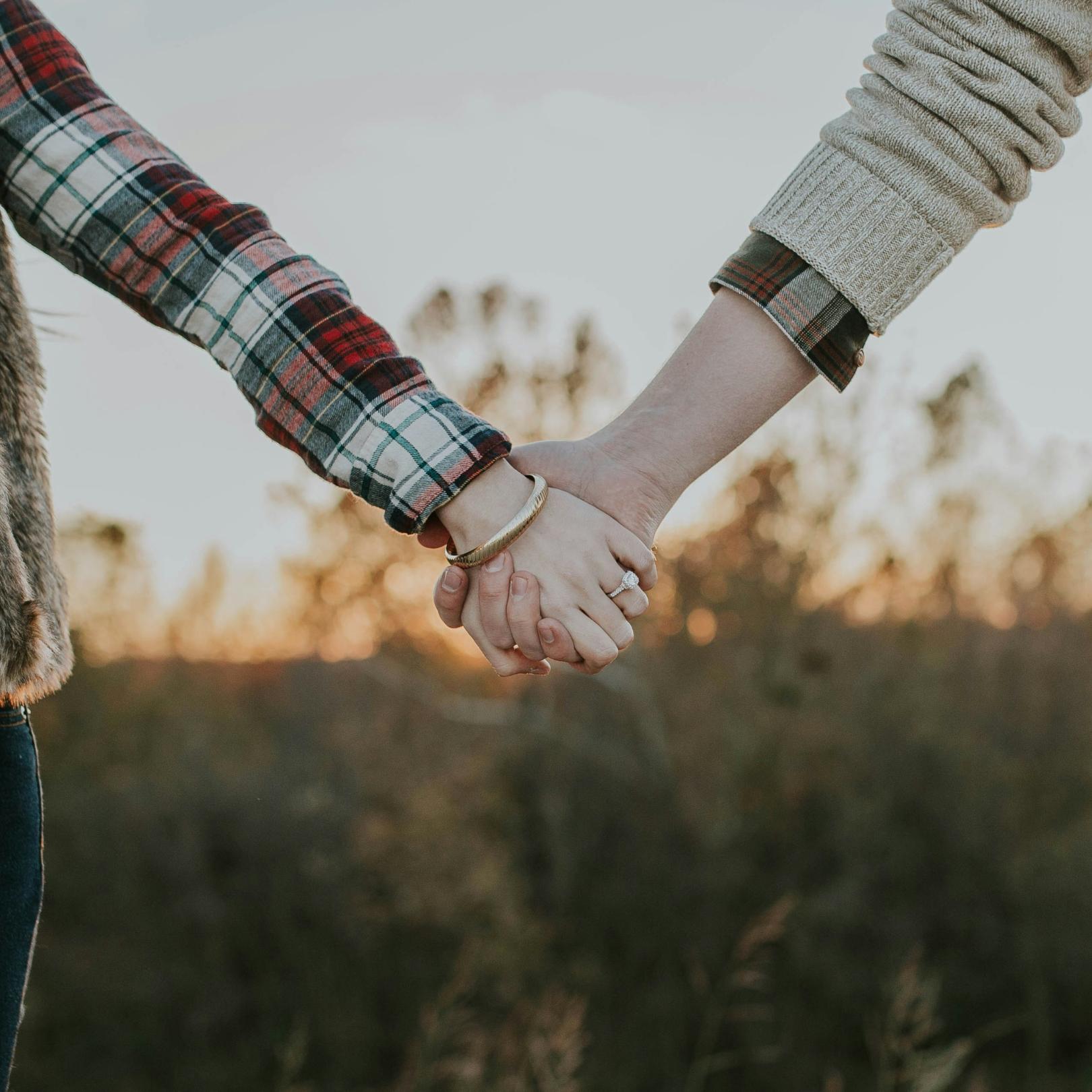 Paar brooke-cagle-oMtXGNw4ZEs-unsplash