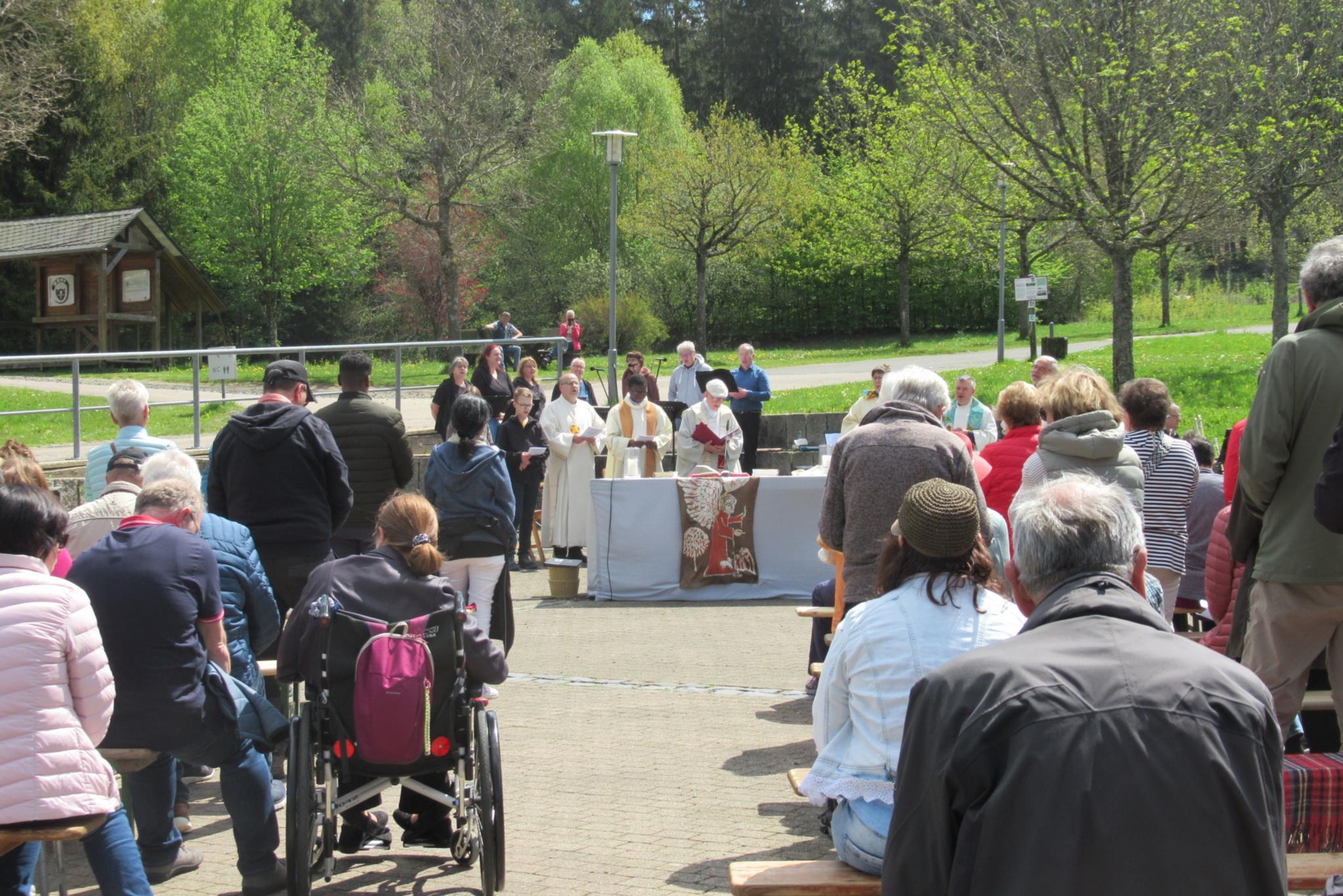 Der Open-Air-Gottesdienst am Hunsrückhaus am Erbeskopf lockte im vergangenen Jahr etwa 120 Personen an.